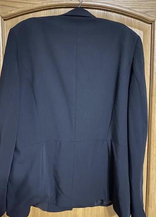 Чёрный классный качественный пиджак потойные пуговицы 48-50 р ( шерсть и полиэстер)5 фото