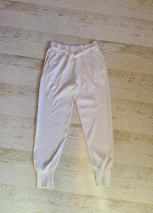Стильные белые трикотажные брюки джоггеры zara5 фото