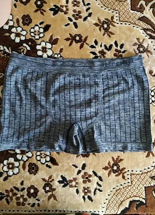 Чоловічі безшовні труси