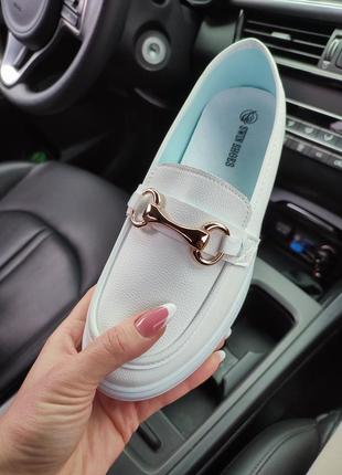 Белые лоферы, стильные туфли 🎈2 фото