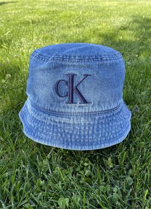 Новая шапка - панама calvin klein (ck denim logo bucket hat)с америки