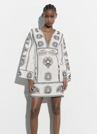 Платье вышитое зара zara