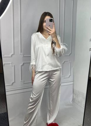 Роскошная шелковая пижама с перьями белая айвори молочная классическая рубашка брюки3 фото