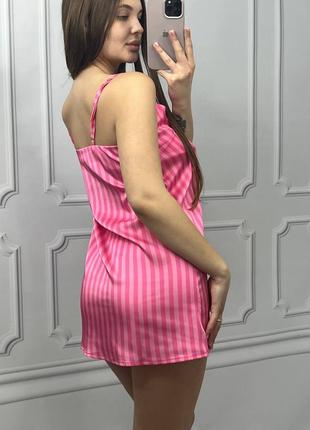 Шовковий пеньюар нічна сорочка в стилі victoria's secret ночнушка шовк шелк сатин рожева в полоску малинова4 фото