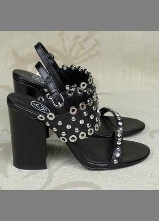 Шкіряні босоніжки на підборах ash в стилі рок готика 37-38р. 24 см.