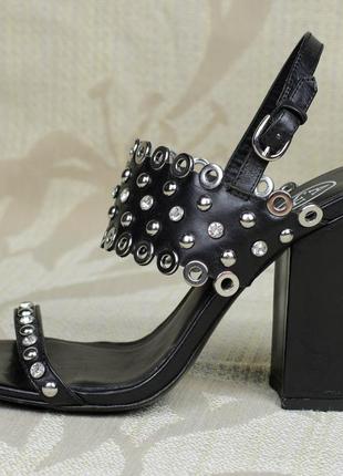 Кожаные босоножки на каблуке ash в стиле рок готика 37-38р. 24 см.4 фото