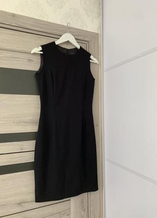 Черное платье футляр от zara