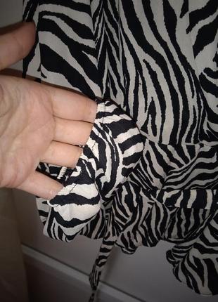 Шифонова блузка в принт зебра6 фото