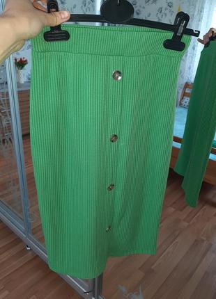Спідниця в рубчик s 42р