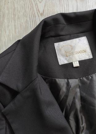 Черный пиджак жакет удлиненный двубортный легкий с плечиками короткий длинный нарядный9 фото