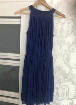 Стильное платье mango