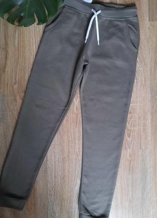 Спортивные штаны primark, джогеры для мальчика 8-9 леь, 134 см