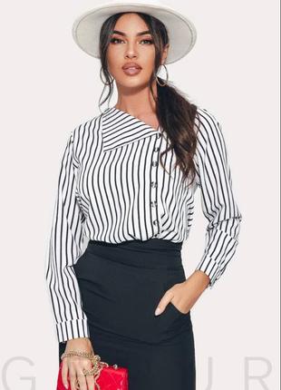 Блуза оригинального кроя