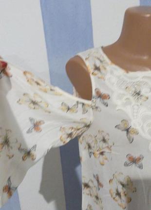 Романтична блуза в метелики2 фото