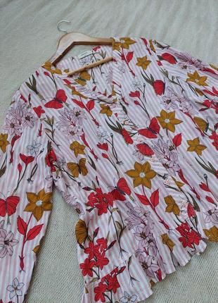 Рубашка большой размер, блуза в цветах и бабочках4 фото
