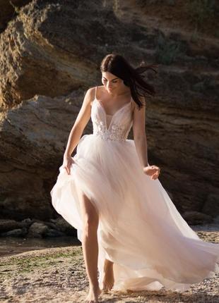 Нежно свадебное платье