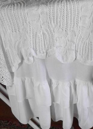 Біле плаття без рукавів з імітацією в'язаної жилетки італія нюанс7 фото