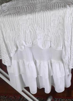 Біле плаття без рукавів з імітацією в'язаної жилетки італія нюанс8 фото