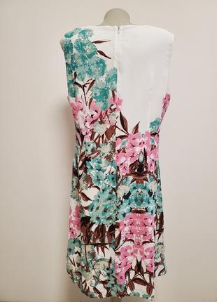Шикарное брендовое вискозное платье красивой расцветки5 фото