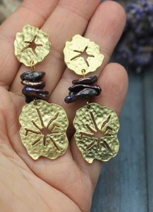 Эффектные серьги с жемчугом кеши