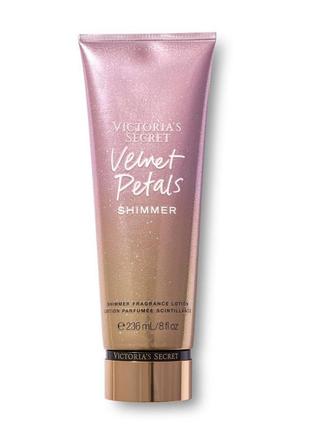 Лосьон для тела fragrance lotion velvet petals shimmer victoria’s secret 236мл1 фото