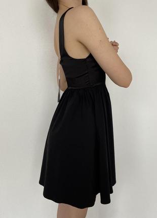 Сукня від zara з облягаючим верхом у корсетному стилі з пишним низом3 фото