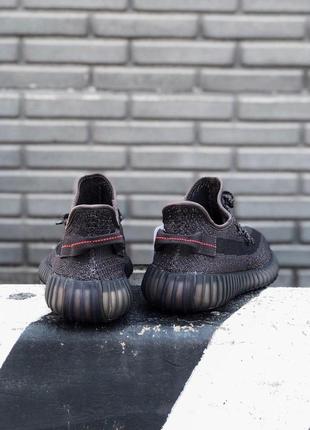 Полностью рефлективные кроссовки adidas yeezy в черном цвете (весна-лето-осень)😍5 фото