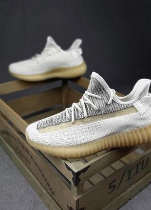 Женские кроссовки в стиле adidas yeezy boost 350 white grey легкие текстильные