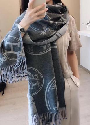 Теплый шарф палантин платок в стиле hermes гермес серый