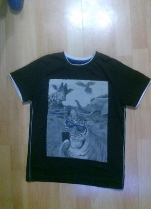 Фирменная футболка 8-9 лет