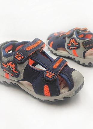 Босоніжки для хлопчика. босоніжки хлопчику