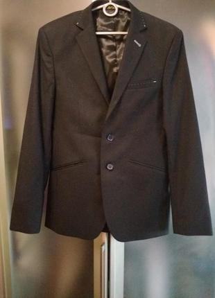 Пиджак 40р 170 см на некрупного или подростка