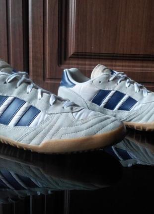 Кросівки adidas indoor 45 vintage gazelle1 фото