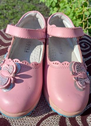 Рожеві туфлі2 фото