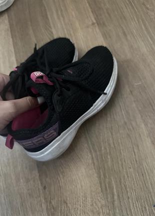 Кросівки skechers