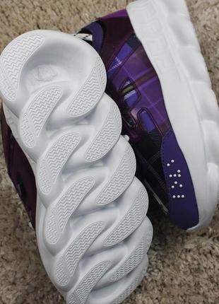 Жіночі кросівки chain reaction violet3 фото