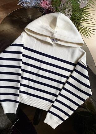 Светри від zara