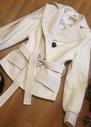 Кашемірове пальто