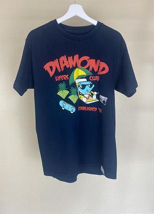 Футболка diamond usa skateboards з великим логотипом