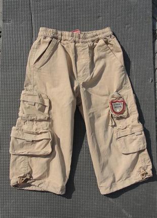 Штани бриджи на хлопчика тренд цього сезону