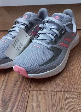 Кроссовки женские adidas