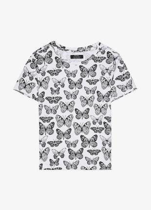 Скидка на новую футболку bershka