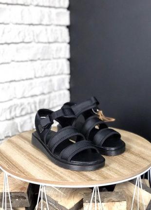 Женские летние тапочки \ сандали \сланцы dr martens sandals full black.3 фото