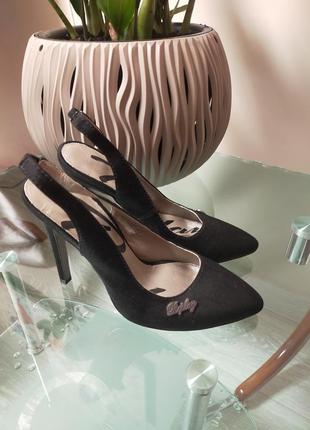 Босоніжки replay .