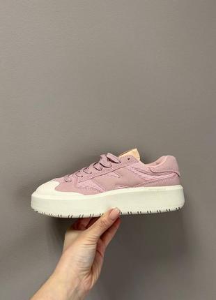 Красивейшие женские кроссовки new balance ct 302 pink пудровые розовые6 фото