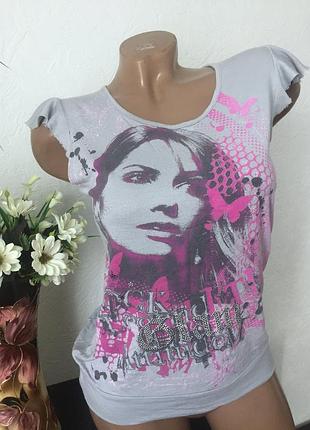 915 футболка с принтом р.36/38
