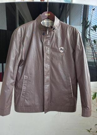Ветровка  burberry