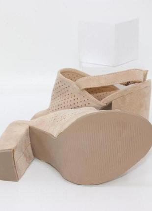 Замшевые босоножки на устойчивом каблуке, замшевые босоножки на каблуке4 фото