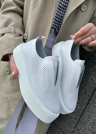 Сліпи на платформі