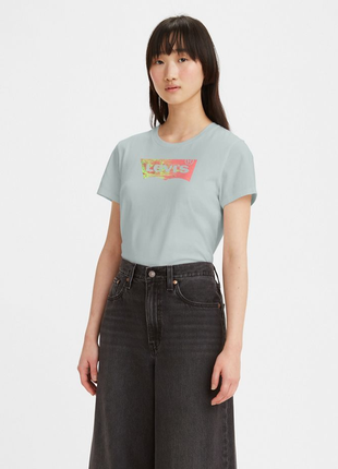 Футболка  levi's logo graphic perfect оригинал!